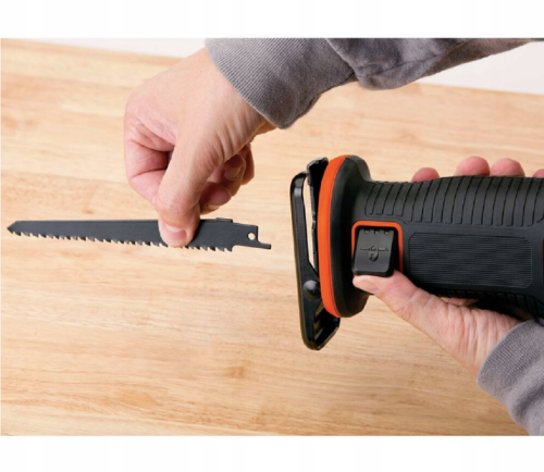 BLACK&DECKER BDCR18N - Piła szablasta
