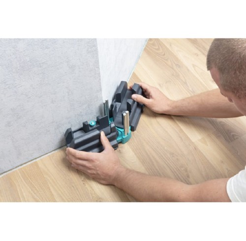 Wolfcraft WF6948200 - Regulowany przymiar i skrzynka uciosowa 100 mm