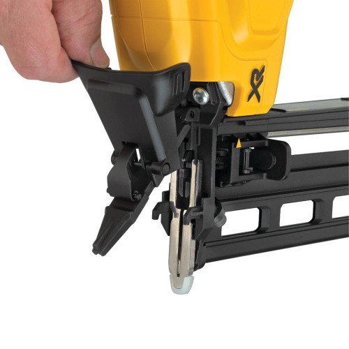 DeWalt DCN662N - Gwoździarka akumulatorowa 18 V