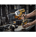DEWALT DCF961N - Akumulatorowy klucz udarowy 1/2"