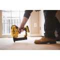 DEWALT DCN681D2 - Akumulatorowy zszywacz 18 V