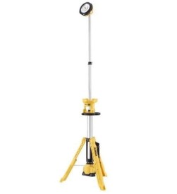 DeWalt DCL079 - akumulatorowa teleskopowa lampa LED 18V