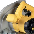 DEWALT D23700 - Pilarka tarczowa 235 mm
