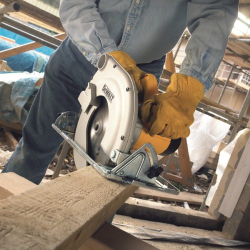 DEWALT D23700 - Pilarka tarczowa 235 mm
