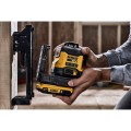 DeWalt DCLE34021D1 - Akumulatorowy samopoziomujący laser krzyżowy 18 V