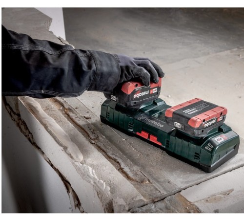 Metabo ASC 145 DUO - Szybka ładowarka dwuportowa 12-36 V