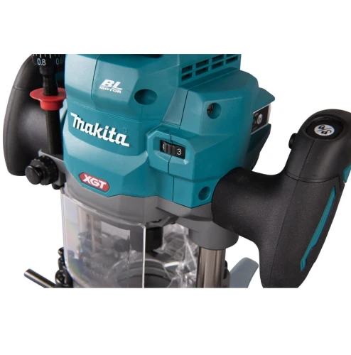 MAKITA RP001GZ - Akumulatorowa frezarka górnowrzecionowa 40 V