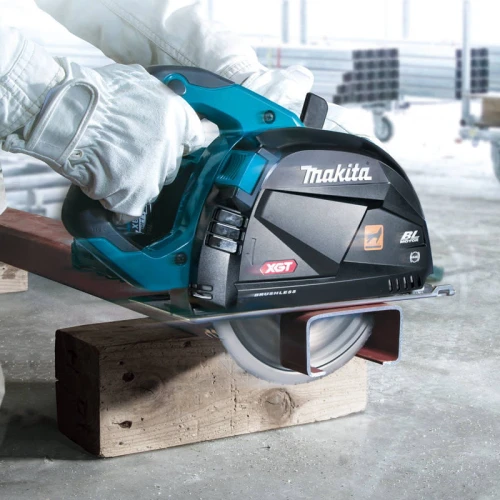 MAKITA CS002GZ - Akumulatorowa przecinarka do metalu 185 MM / 40 V