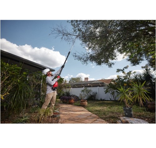 Milwaukee M18 BLTS-551 - Akumulatorowy sekator teleskopowy do gałęzi 18 V