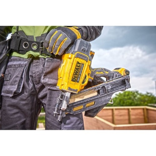 DeWalt DCN950N - Akumulatorowa gwoździarka 18 V