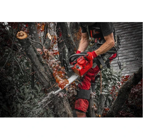 Milwaukee M18 FTHCHS30-802 - Akumulatorowa pilarka łańcuchowa z górnym uchwytem