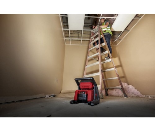 MILWAUKEE M18 HOAL-0 - Lampa strefowa akumulatorowa LED 4000 lm
