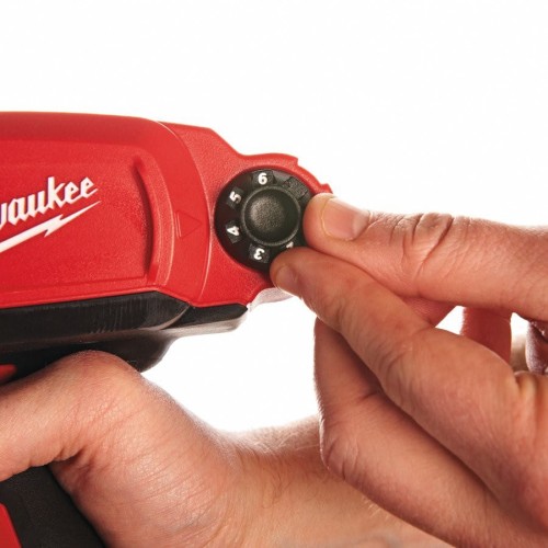 MILWAUKEE M12 PCG /600A-0- Pistolet do klejenia akumulatorowy 600 ml