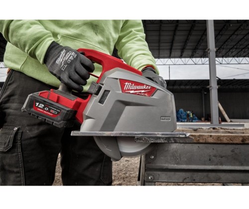 MILWAUKEE M18 FMCS66-0C - Pilarka do metalu akumulatorowa 203 mm