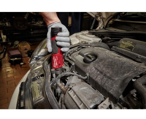 MILWAUKEE M12 FIR38LR-0 - Akumulatorowa grzechotka z przedłużoną głowicą 3/8"