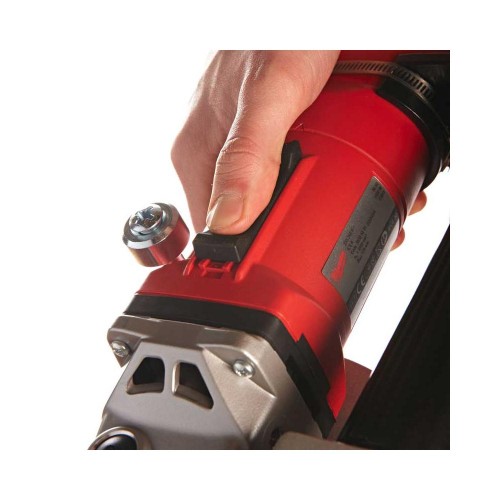 Milwaukee WCS 45 - Bruzdownica 150 MM