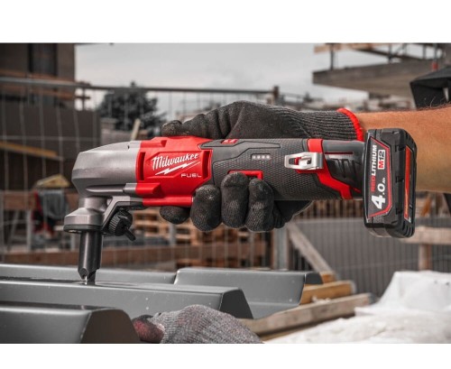 MILWAUKEE M12 FNB16-402X - Nożyce skokowe do blachy 1.6 mm