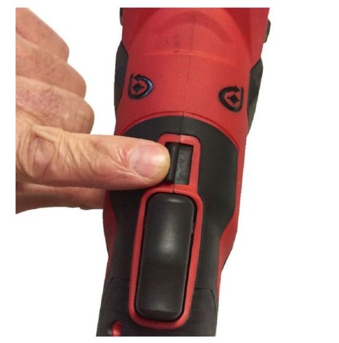MILWAUKEE M12 PCSS-0 -  Akumulatorowy obcinak do rur stalowych