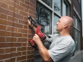 Milwaukee M18 PCG/310C-201B - Pistolet do kleju akumulatorowy 310 mm