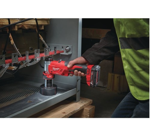 Milwaukee M18 HKP-201CA - Akumulatorowa prasa do otworów 60 kN