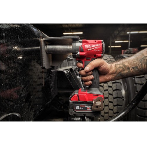 Milwaukee M18 FIW2F12-502X - Akumulatorowy klucz udarowy 1/2"