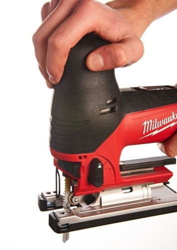 Milwaukee JS 120 X - Wyrzynarka sieciowa
