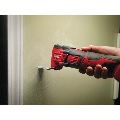 Milwaukee M18 BMT-421C - Akumulatorowe urządzenie wielofunkcyjne 18 V