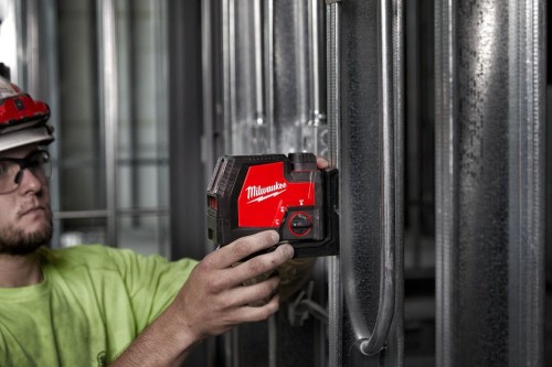 MILWAUKEE L4 CLLP-301C -Laser krzyżowy liniowo-punktowy akumulatorowy zielona wiązka