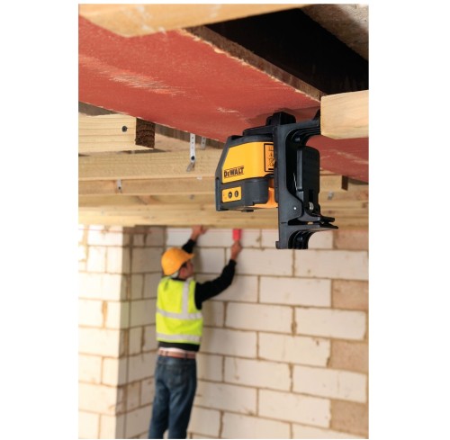 DEWALT DW088K - Samopoziomujący laser krzyżowy z wiązką czerwoną 15 M