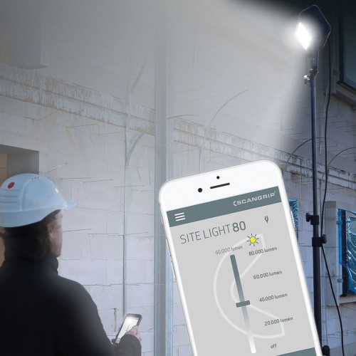 SCANGRIP SITE LIGHT 80 - Lampa do oświetlania dużych obszarów roboczych w walizce 80000 lm