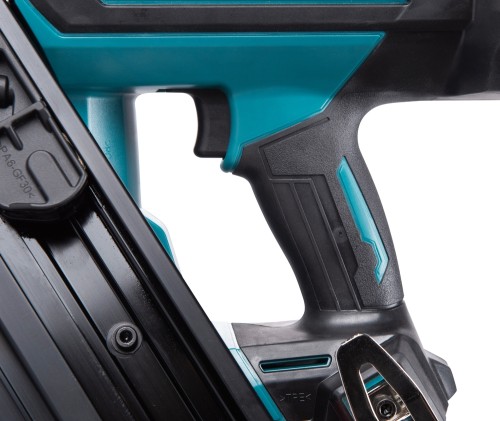 Makita DBN900ZK - Akumulatorowa gwoździarka 18 V 