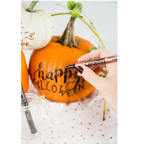 Sakura Sakura Pen-touch Extra Fine - Bardzo cienki marker - czarny