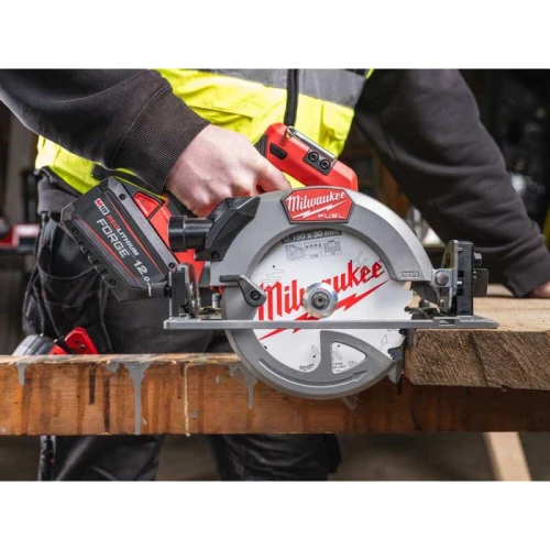 Milwaukee M18 FCS66GR3-0 - Akumulatorowa Pilarka tarczowa 66 mm do drewna i tworzyw sztucznych