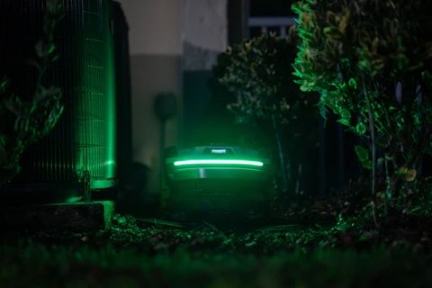 GREENWORKS Mowbot 12 - Robot koszący Greenworks Ai