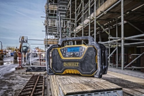 DeWalt DCR029-QW - Akumulatorowy głośnik bluetooth 54 V
