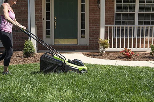 GreenWorks GD24LM33K4 - Kosiarka akumulatorowa bez napędu 24 V