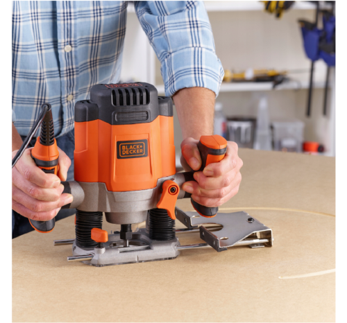 Black&Decker KW1200EKA - Frezarka górnowrzecionowa