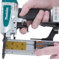 Makita AF353 - Sztyfciarka pneumatyczna 15-35 mm