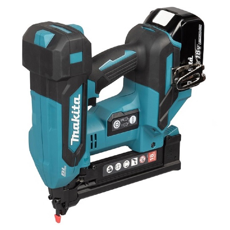 Makita DST630RFJ - Akumulatorowy zszywacz