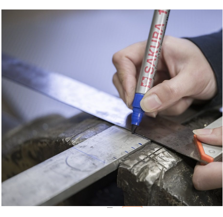 Sakura SKBL140SAK1C - Marker Pen-Touch - 140 niebieski